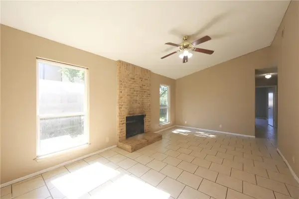 9802 Brasher DR #B, Austin, TX 78748