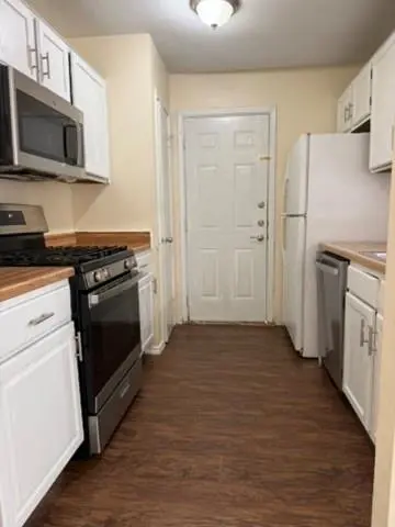 1220 Orchard Park CIR, Pflugerville, TX 78660