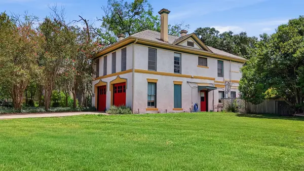 723 Saint James ST, Gonzales, TX 78629