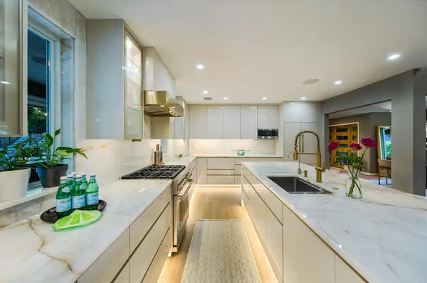 8310 Long Canyon DR, Austin, TX 78730