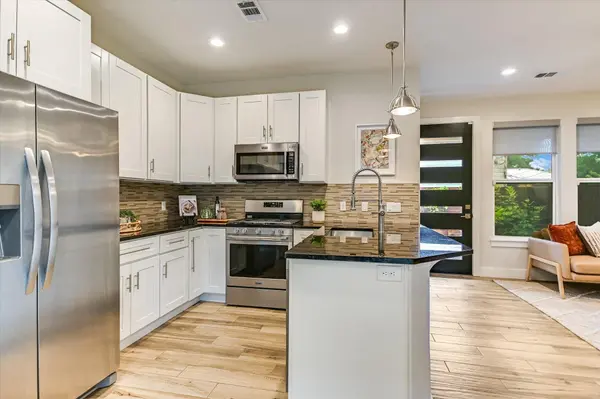5102 Martin Ave #2, Austin, TX 78751