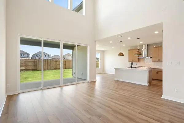 104 Balboa Drive, Liberty Hill, TX 78642