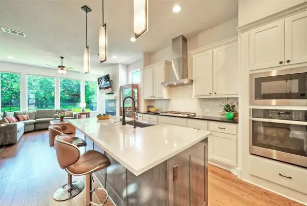 2413 Berkleys Brook DR #63, Austin, TX 78738