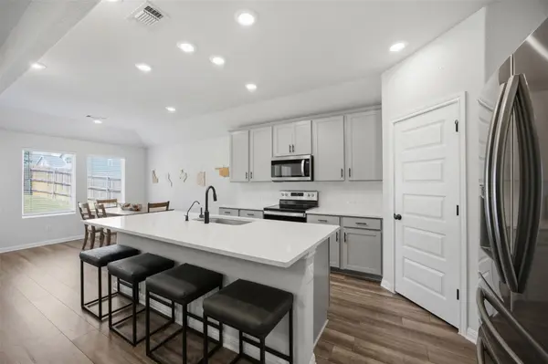 17701 Zinfandel DR, Pflugerville, TX 78660
