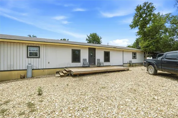 1221 Fm 812 #A, Cedar Creek, TX 78612