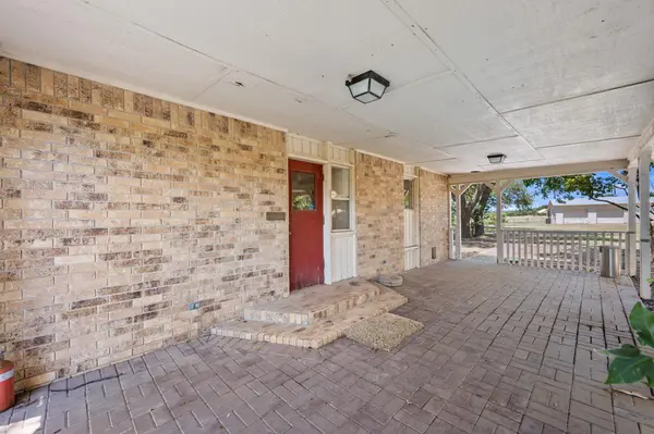 1300 W Tx-29, Bertram, TX 78605