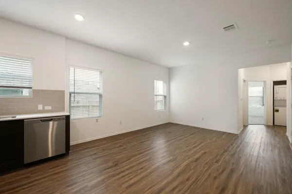 932 Mallow RD, Leander, TX 78641