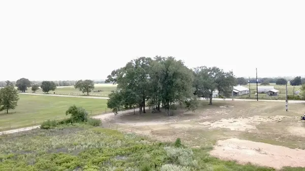 10901 County Road 367, Caldwell, TX 77836
