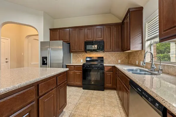 2217 Westfalian TRL, Austin, TX 78732