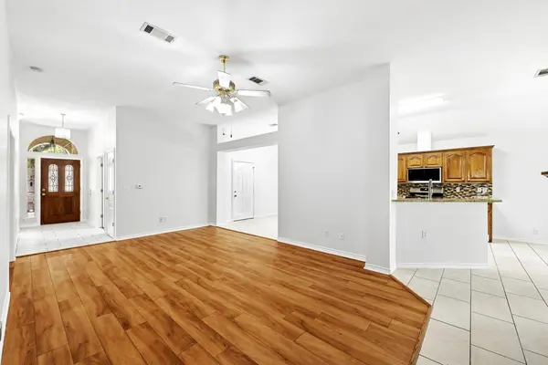 100 Village DR, Georgetown, TX 78628