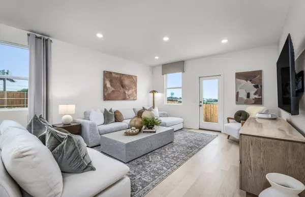 541 Henry Milton RD, Georgetown, TX 78626