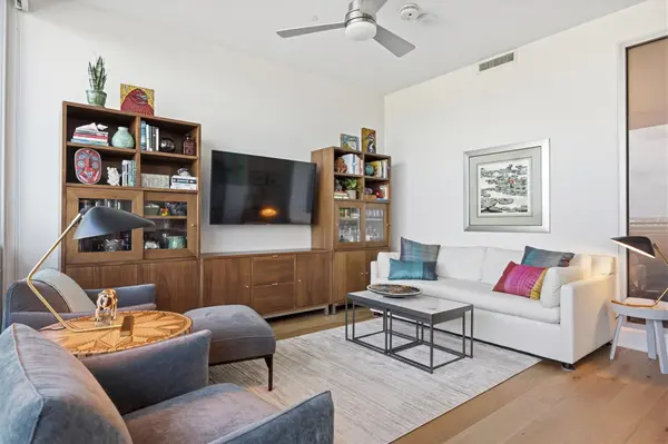 222 West Ave #1808, Austin, TX 78701