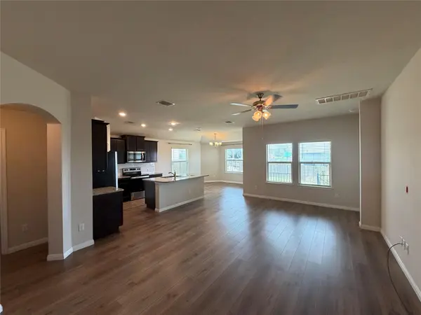 1329 Spicewood DR, Burnet, TX 78611