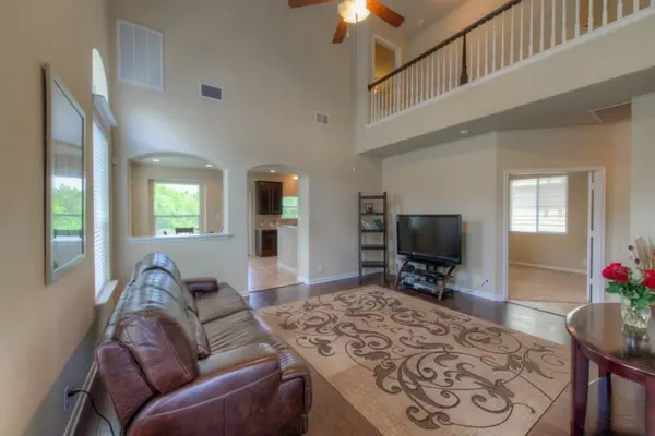 8520 WHITE IBIS DR, Austin, TX 78729