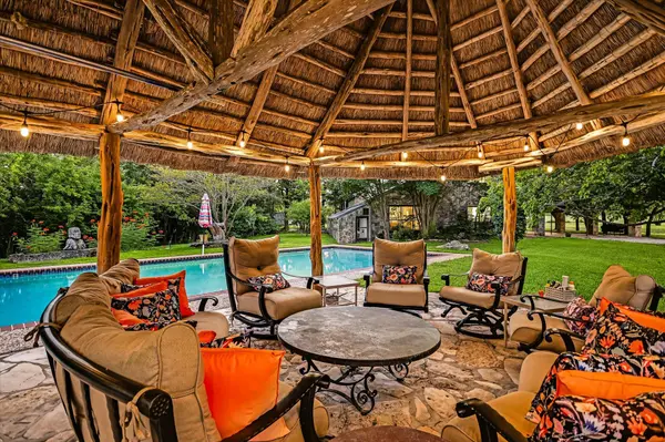 4301 Lone Man Mountain RD, Wimberley, TX 78676