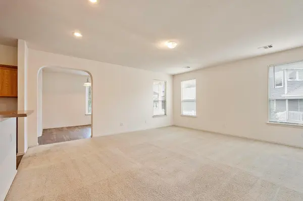 570 Hogan, Kyle, TX 78640