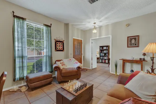 6661 Ruxton LN, Austin, TX 78749