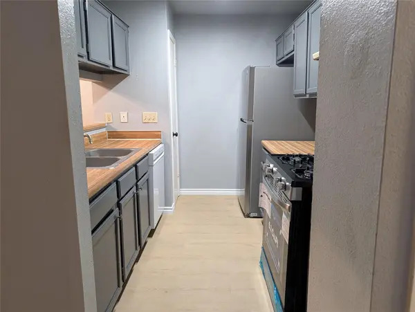 613 GREENLAWN BLVD, Round Rock, TX 78664