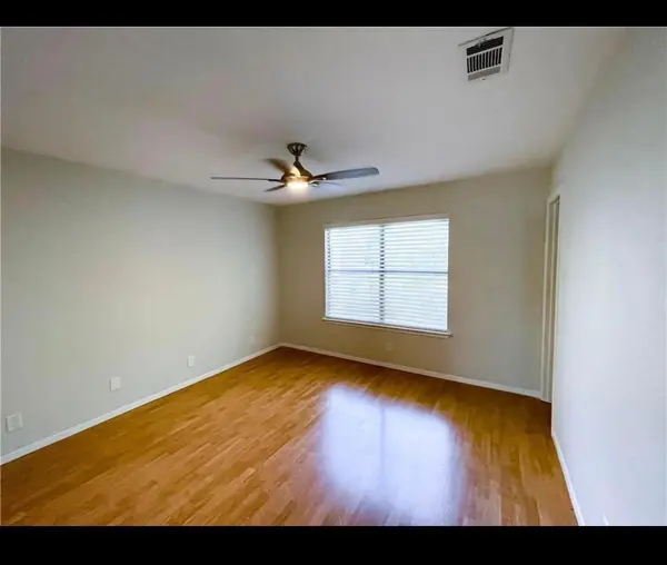 2102-A KENNETH Ave #A, Austin, TX 78741