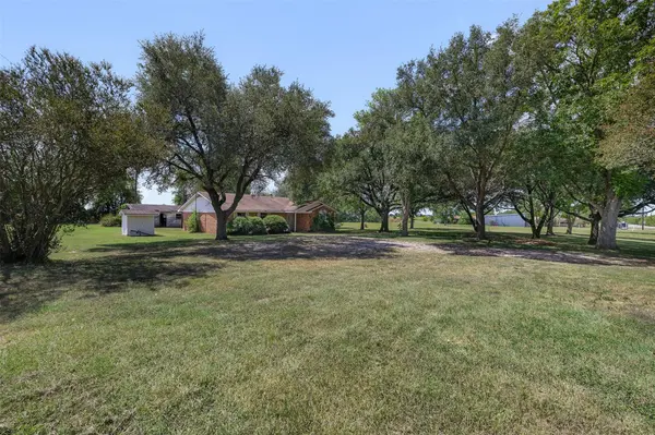 3788 Highway 21, Dime Box, TX 77853