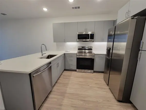 4801 Springdale RD #2211, Austin, TX 78723