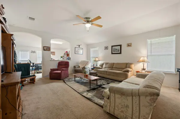 222 Vallecito DR, Georgetown, TX 78626