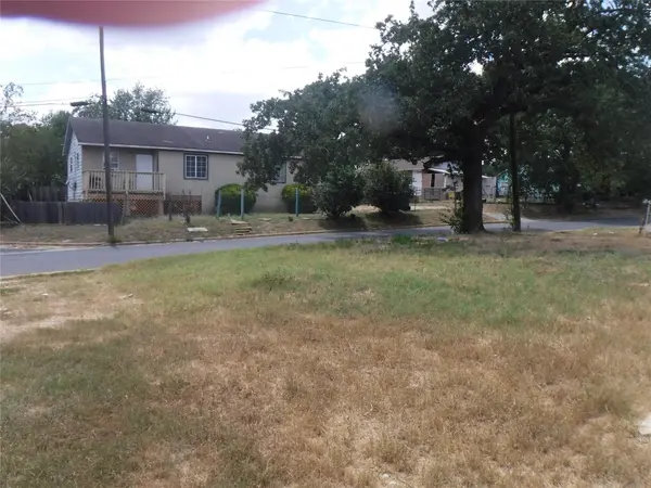 310 Houston ST, Elgin, TX 78621