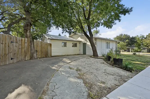2208 Deadwood DR, Austin, TX 78744