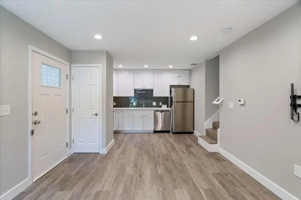 935 La Posada DR #158, Austin, TX 78752