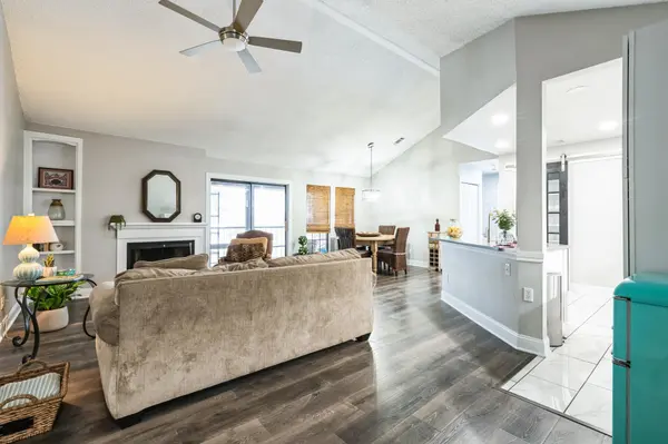 1202 Thorpe LN #406D, San Marcos, TX 78666