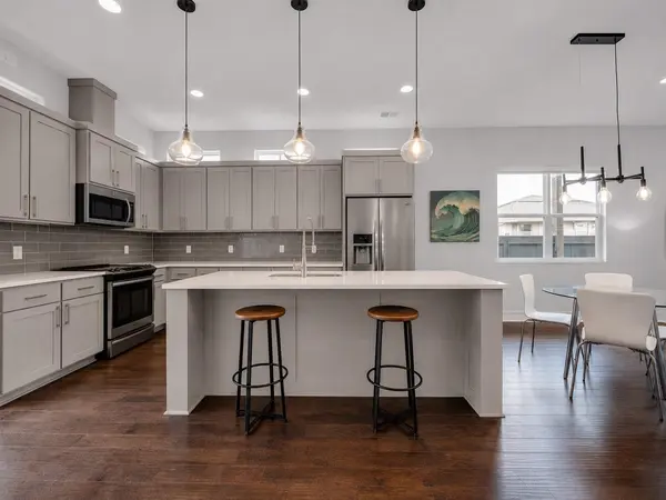 7104 Blessing Ave #B, Austin, TX 78752
