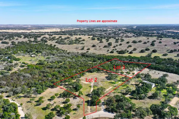 240 Pecan BR, Florence, TX 76527