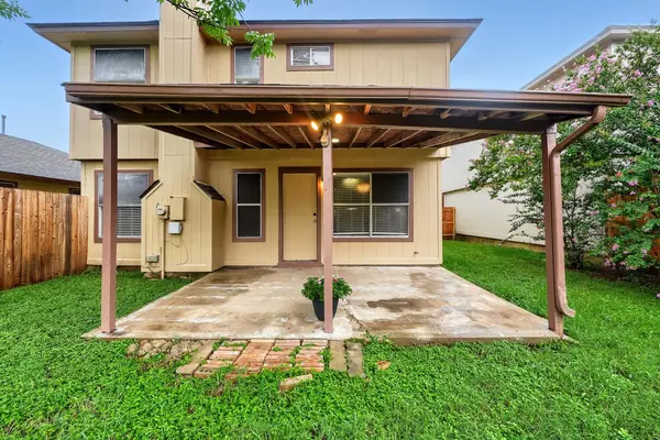 814 Smoke Signal PASS, Pflugerville, TX 78660