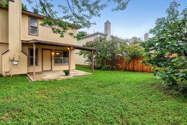 814 Smoke Signal PASS, Pflugerville, TX 78660