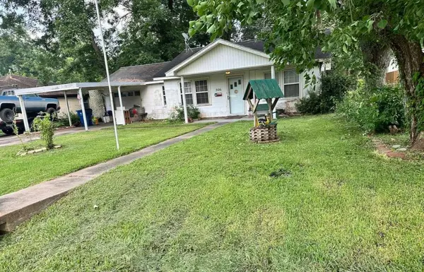806 Brockman ST, Sweeny, TX 77480