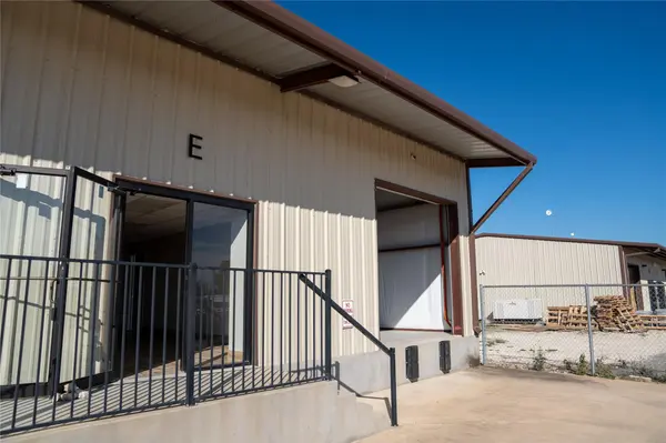2550 County Road 279 #E&F, Leander, TX 78641