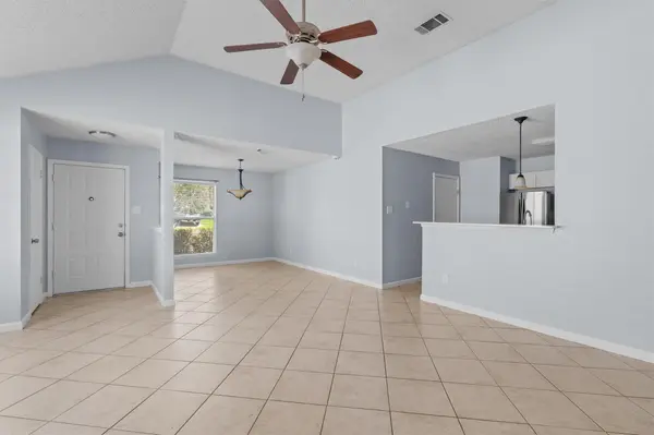 606 David Curry DR, Round Rock, TX 78664