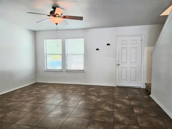 161 Beech DR, Kyle, TX 78640
