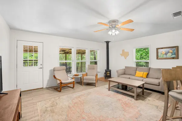 770 N River RD, Lampasas, TX 76550