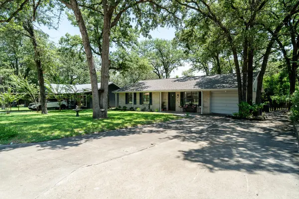 2003 Alcoa Ave, Rockdale, TX 76567