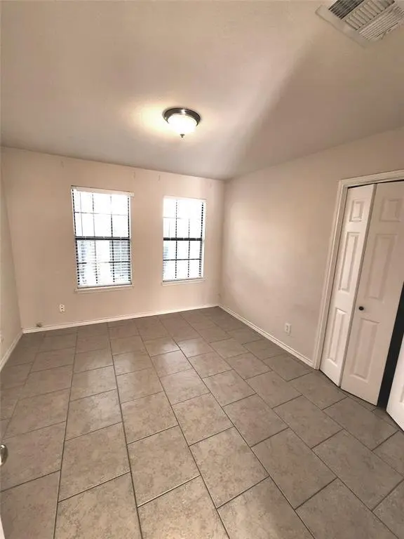 8811 Clearbrook TRL, Austin, TX 78729