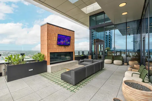 84 EAST Ave #2008, Austin, TX 78701