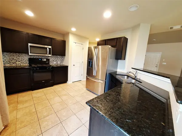 220 Westminster DR, Kyle, TX 78640