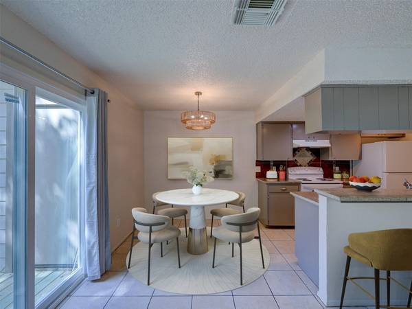 3458 Willowrun DR #A, Austin, TX 78704