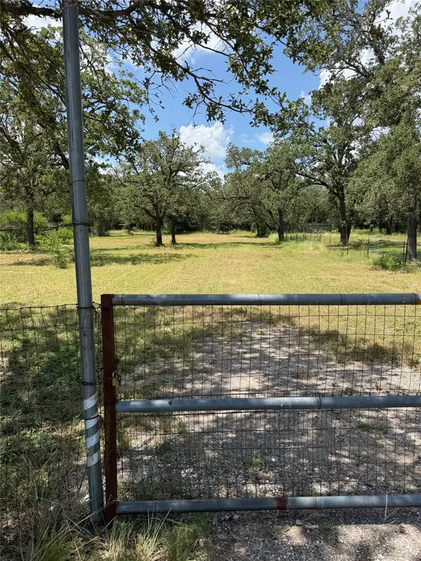 Lot 12 Sunset HTS, Bastrop, TX 78602