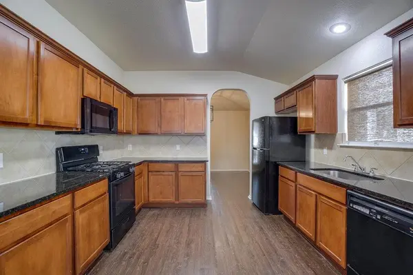 1313 Honey Blossom DR, Pflugerville, TX 78660