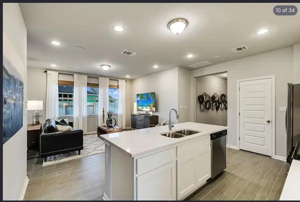2633 Stone Branch DR, Leander, TX 78641