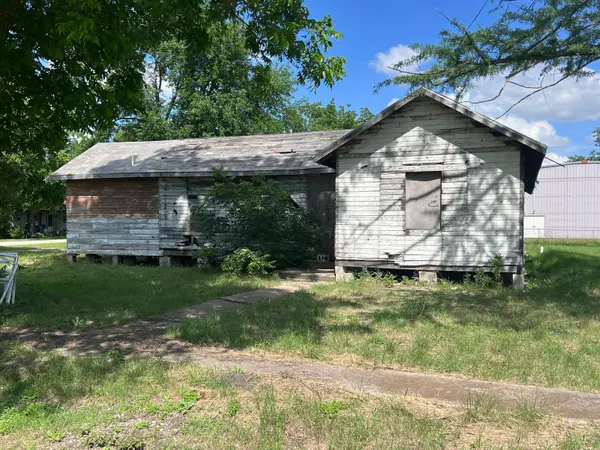 241 N Lucy ST, Bartlett, TX 76511