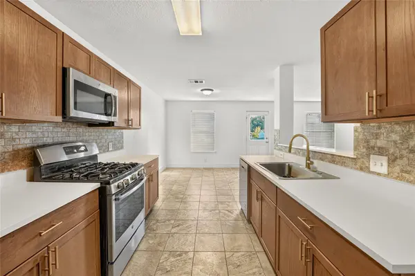 15217 Bullace ST, Austin, TX 78724