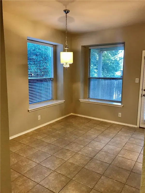 13609 Pine Warbler DR, Austin, TX 78729